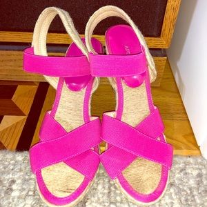Apt 9 hot pink wedges